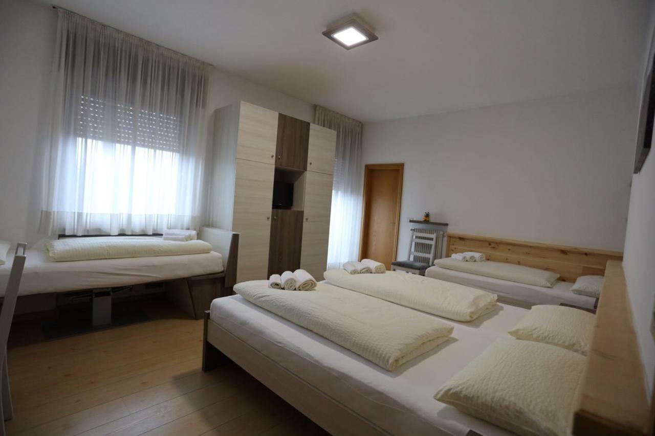 Albergo Bellaria Карано Экстерьер фото